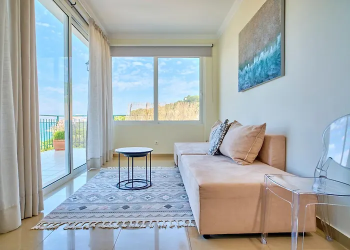 Spiros Imerolia Villa *