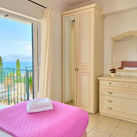 וילה Spiros Imerolia קאסיופי